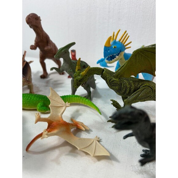 12 pc Mixed Brands Dinosaur Dragons Prehistoric Plastic Toy Lot - Picture 8 of 9